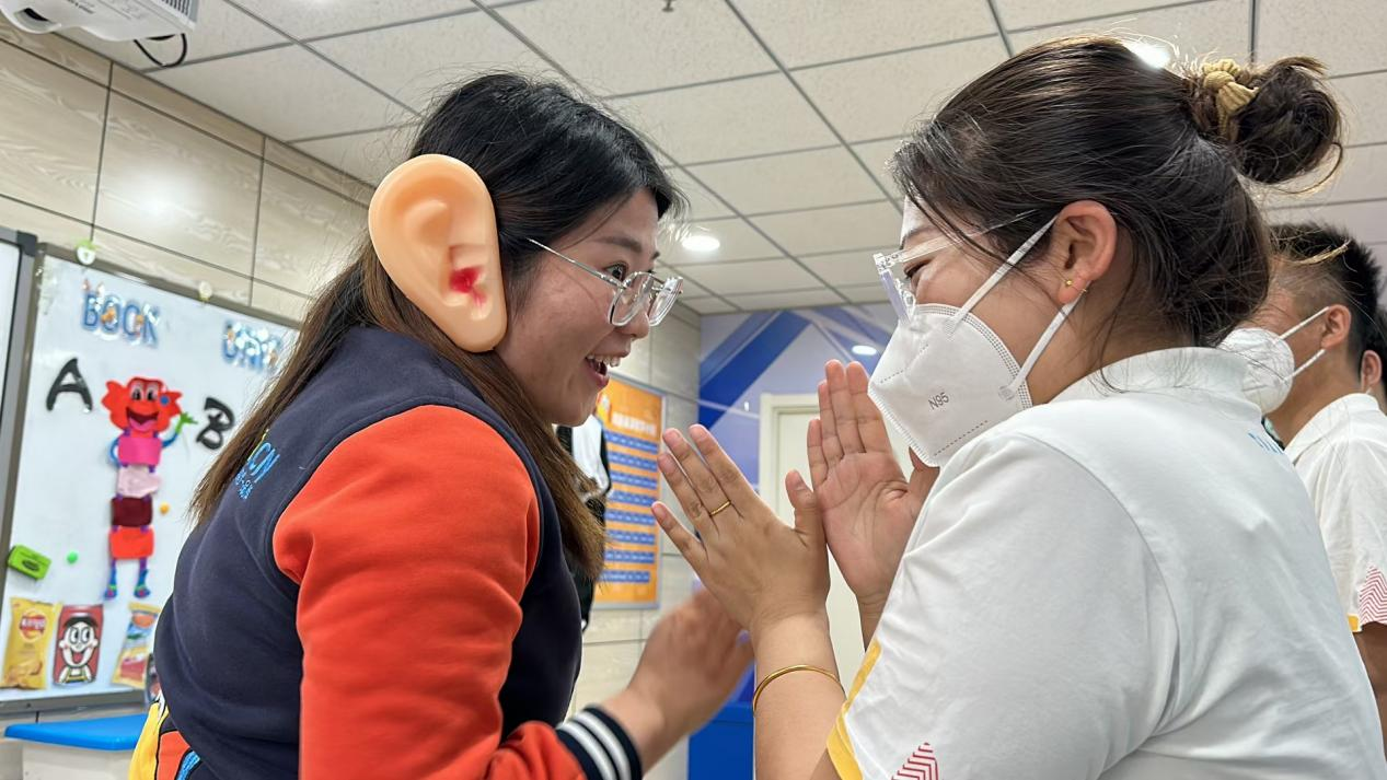 天童美语:自控力强的孩子,这样培养(图2) 天童美语:自控力强的孩子,这样培养(图2)